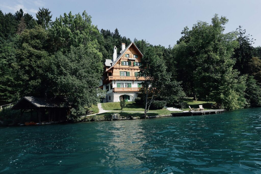 Vila Zlatorog - Nočitve Bled